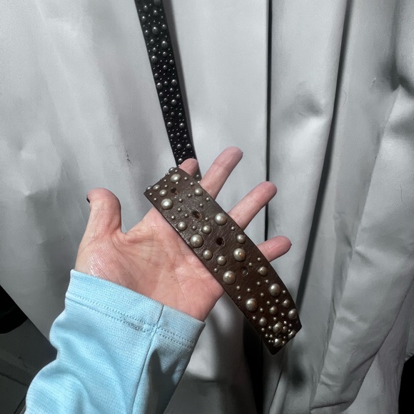 Vintage Style Genuine Leather Studded Belt Boho Western Medallion Buckle - Picture 4 of 8